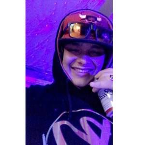 Meet your Posher, Everett